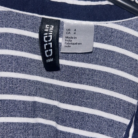 Blue ans white stripes button down - Picture 2 of 3